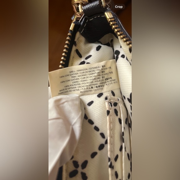 Kate Spade Women's Black Wristlet 8" Wallet Purse Cow Leather Gold Hardware - Picture 8 of 9